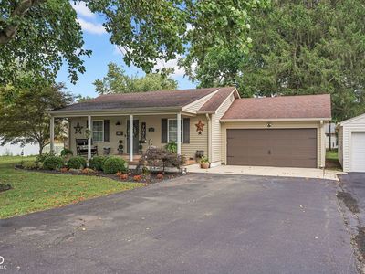 3325 Sycamore Dr, Columbus, IN, 47203