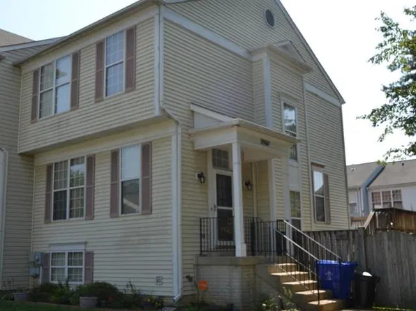 2960F Pintail Pl, Waldorf, MD 20603