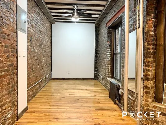 Rented by PocketBroker Inc | media 16