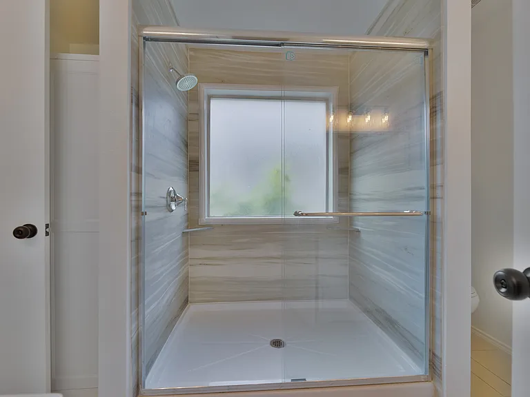 8022 Genesis Dr — Photo 6