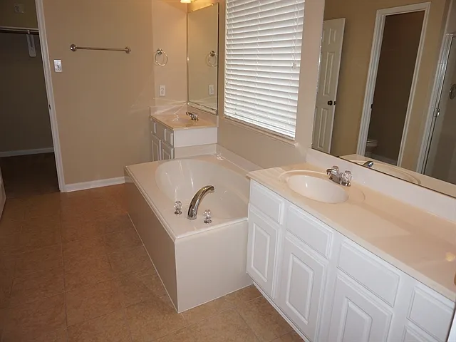 24230 Pine Canyon Fls — Photo 7