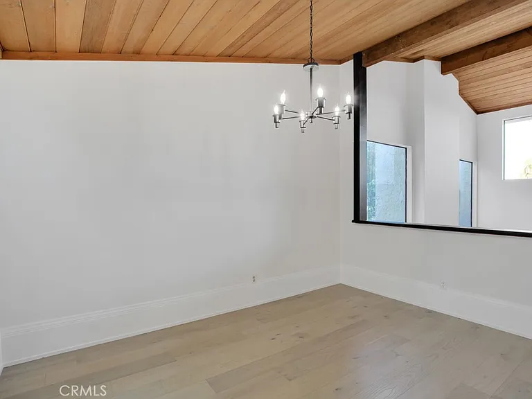 23450 Park Hermosa — Photo 42