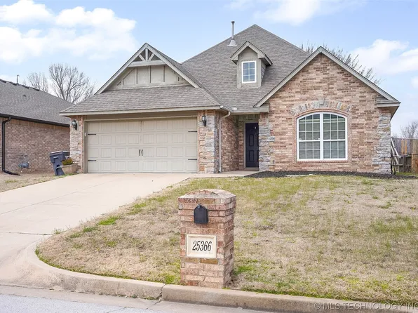 25366 Stonebridge Pkwy, Claremore, OK 74019