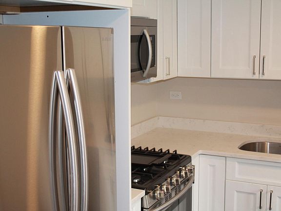 3rd image of 58-60 Hudson St APT 102