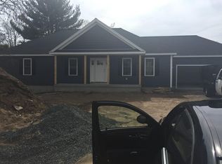 930 Piper Rd, West Springfield, MA 01089