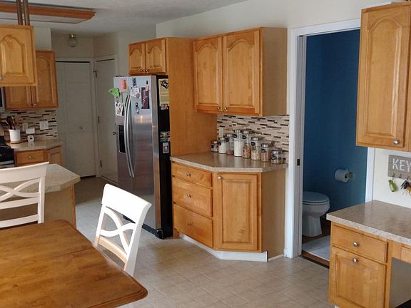 5th image of 603 Marywood Dr NE