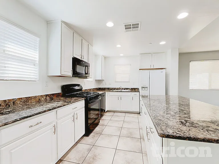 7760 Patina Threads Ct — Photo 5