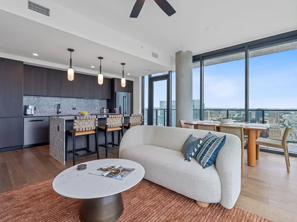 84 East Ave #1904, Austin, TX 78701