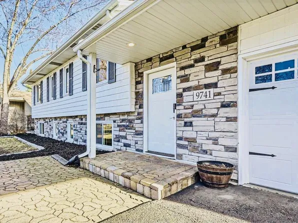 9741 102nd Pl N, Maple Grove, MN 55369