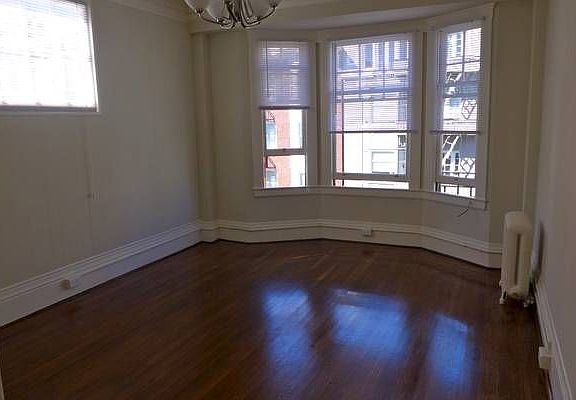 3rd image of 1065 Bush St APT 22
