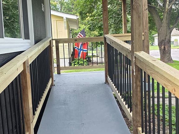 Exterior: Front Porch