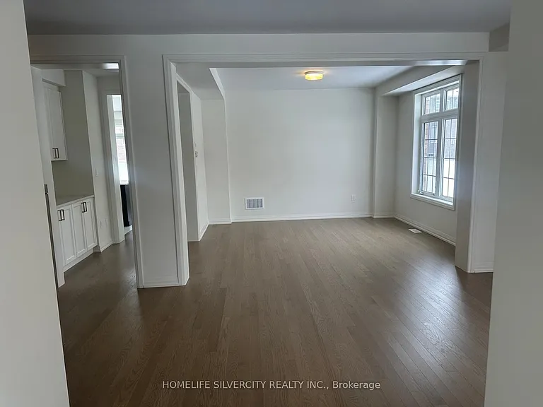 116 Bluebird Blvd — Photo 5