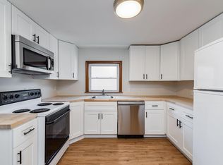 716 Walnut St #2, Lemont, IL 60439