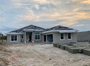 18244 Wildblue Blvd, Fort Myers, FL 33913