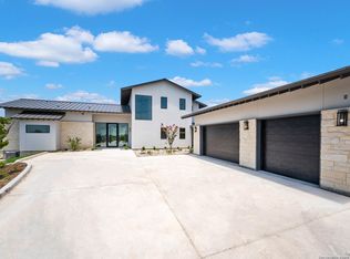 228 Estancia Ln, Boerne, TX 78006