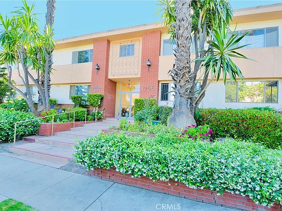 2nd image of 1755 N Berendo St APT 28