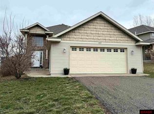 503 Rodeo Dr, Buffalo, MN 55313