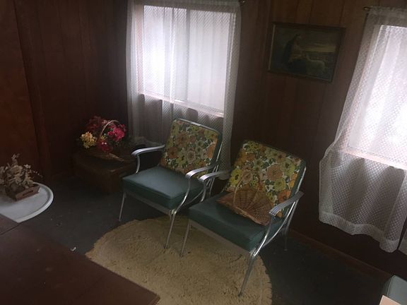 3rd image of 379 Church Hill Dr