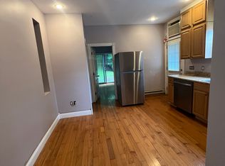 156 Hill St #1, Shelton, CT 06484