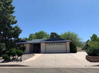 1216 Zena Lona St NE, Albuquerque, NM 87112