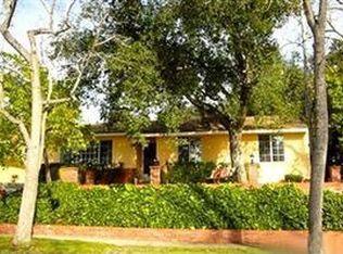 9830 Creemore Dr, Tujunga, CA 91042