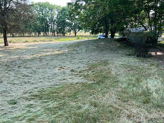 3rd image of 1844 Lundys Lane Rd NW