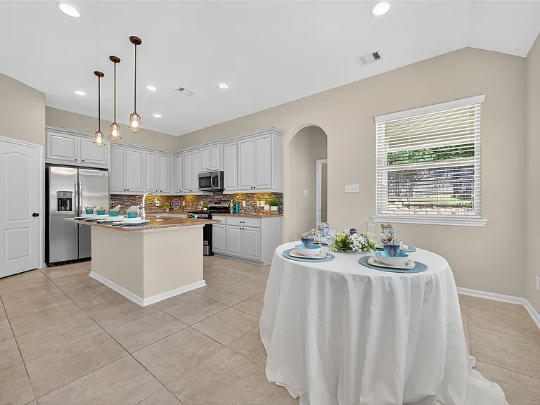146 Kinnerly Peak Pl — Photo 19