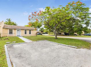 20451 NW 29th Pl, Miami Gardens, FL 33056