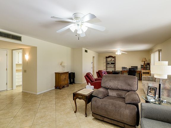 5th image of 12643 W Seneca Dr