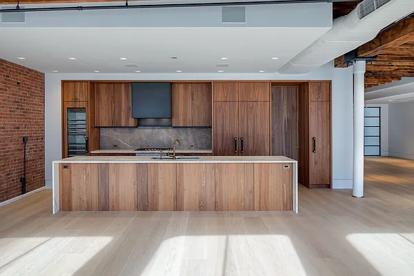 Rented by Stribling | media 27