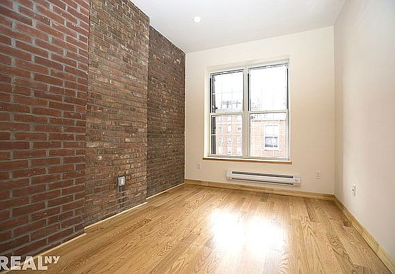 3rd image of 349 E 14th St APT 3F