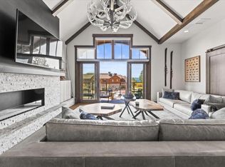 9 Beach Club Dr #112, Stateline, NV 89449