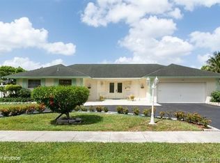 7521 SW 5th St, Plantation, FL 33317