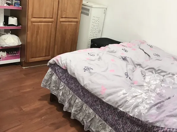 98-08 Alstyne Avenue image 5 of 7