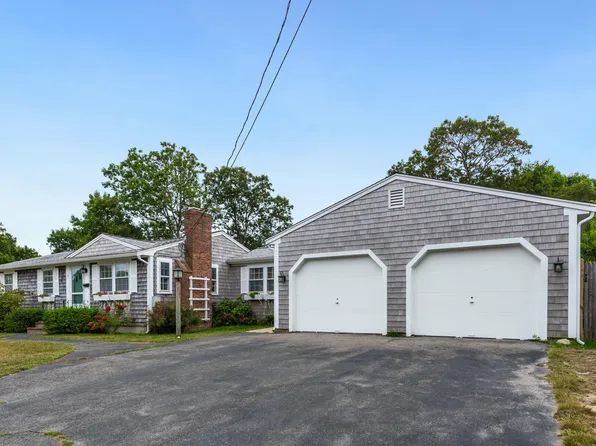 7 Cutter Lane, West Yarmouth, MA 02673