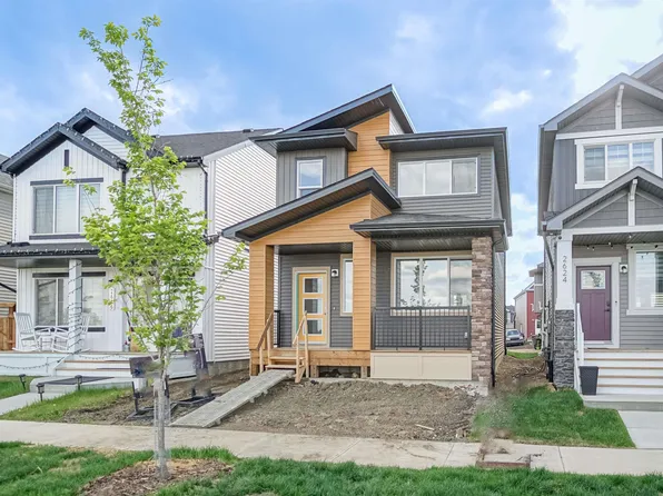 19492 21st Ave NW, Edmonton, AB T6M 0X6
