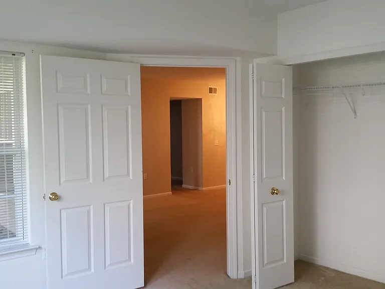 2652 S Knightsbridge Cir — Photo 20