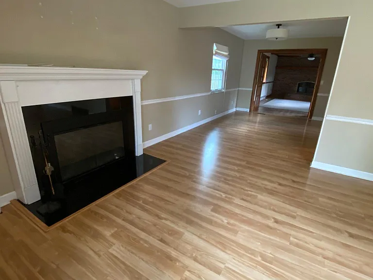 6650 Schreiner St E — Photo 6