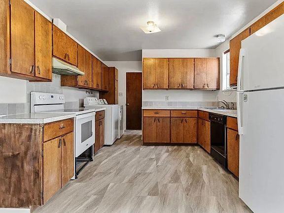 5th image of 1511 N Empire Ave #1509