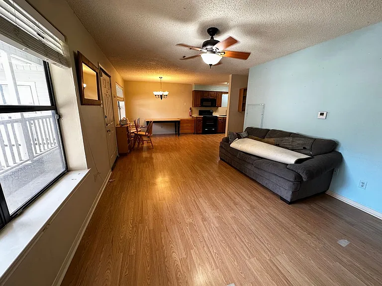 1824 S 8th St #109 — Photo 2