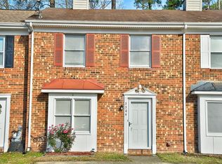3304 Golden Oaks Ln, Chesapeake, VA 23321