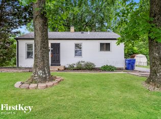 1160 Spruce Dr, Florissant, MO 63031