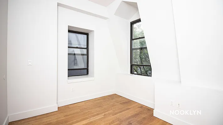 Rented by Nooklyn NYC LLC | media 14