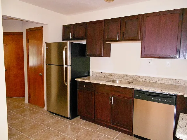 5493 Loughborough Ave — Photo 16