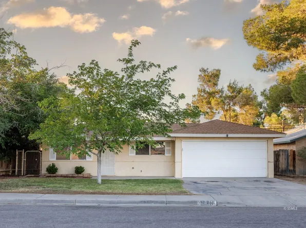 936 W Saint George Ave, Ridgecrest, CA 93555