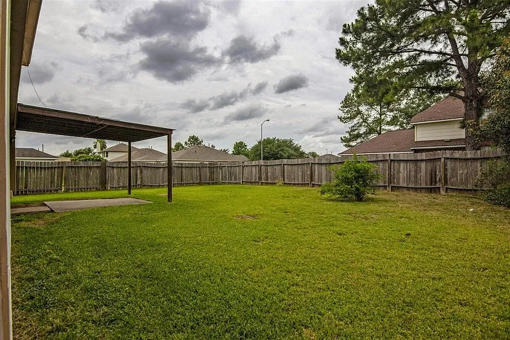 4 bed, 2126 sqft, $2,245 — Photo 1
