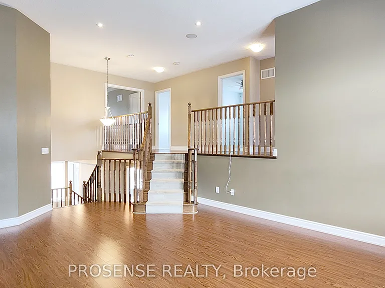 190 Nisbet Blvd — Photo 23