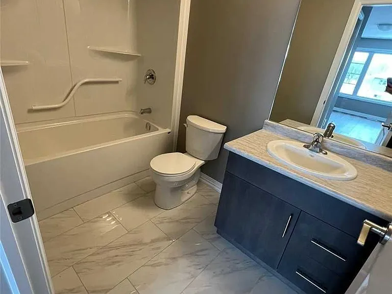 4552 Portage Rd #6 — Photo 15