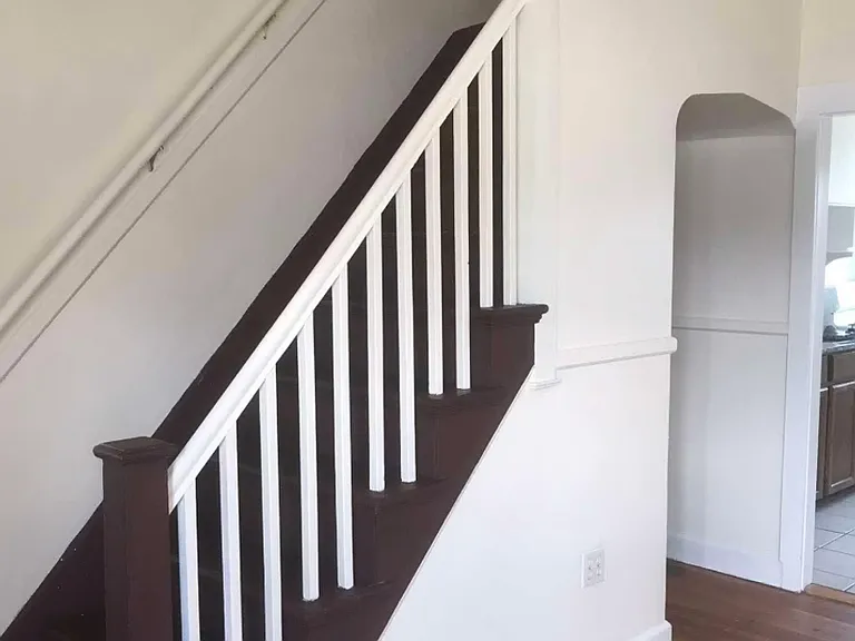 118 Seabury St — Photo 17