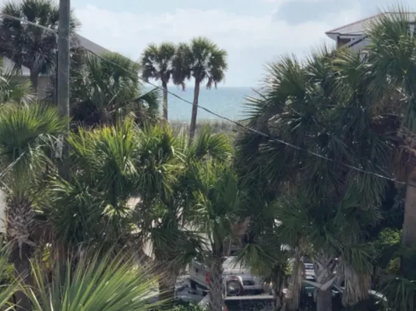 909 1st St #909A, Neptune Beach, FL 32266